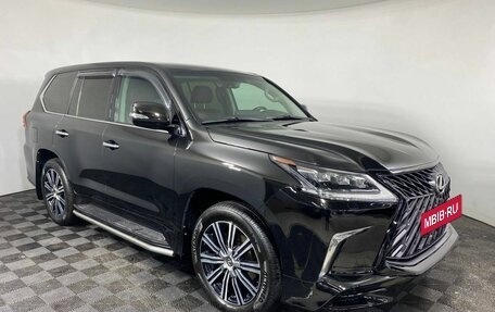 Lexus LX III, 2017 год, 6 000 000 рублей, 3 фотография
