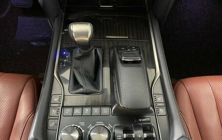 Lexus LX III, 2017 год, 6 000 000 рублей, 15 фотография