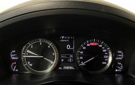 Lexus LX III, 2017 год, 6 000 000 рублей, 12 фотография