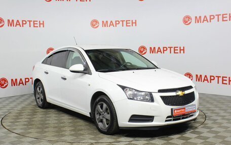 Chevrolet Cruze II, 2010 год, 620 000 рублей, 3 фотография