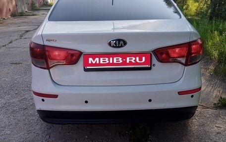 KIA Rio III рестайлинг, 2017 год, 830 000 рублей, 6 фотография