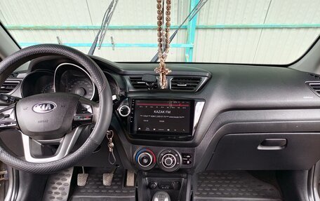 KIA Rio III рестайлинг, 2013 год, 770 000 рублей, 5 фотография