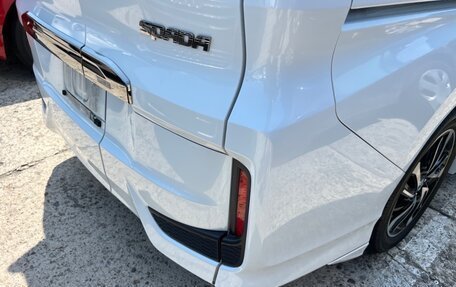 Honda Stepwgn IV, 2021 год, 3 370 000 рублей, 27 фотография