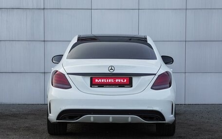 Mercedes-Benz C-Класс, 2017 год, 2 590 000 рублей, 4 фотография