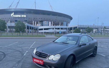 Mercedes-Benz CLK-Класс, 2004 год, 2 200 000 рублей, 2 фотография