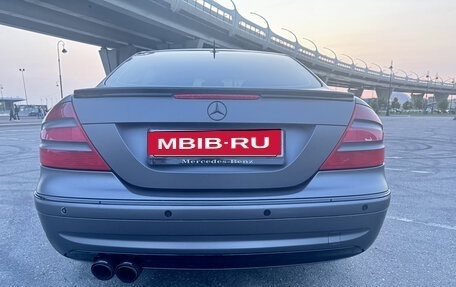 Mercedes-Benz CLK-Класс, 2004 год, 2 200 000 рублей, 7 фотография