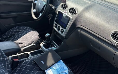Ford Focus II рестайлинг, 2006 год, 560 000 рублей, 30 фотография