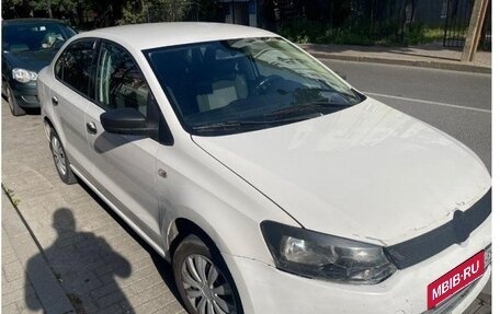 Volkswagen Polo VI (EU Market), 2013 год, 310 000 рублей, 4 фотография