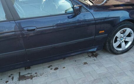 BMW 5 серия, 2000 год, 500 000 рублей, 19 фотография