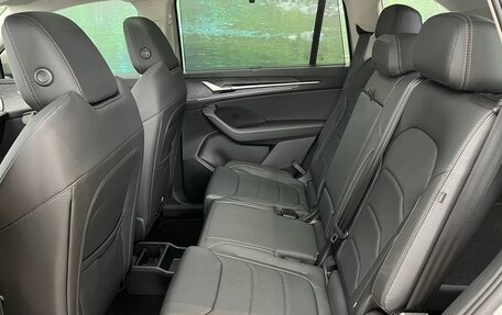 Skoda Kodiaq, 2025 год, 5 400 000 рублей, 20 фотография