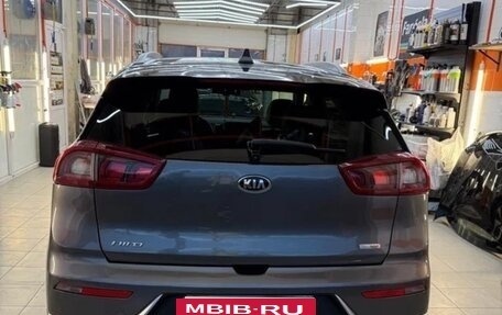 KIA Niro I, 2017 год, 1 700 000 рублей, 4 фотография