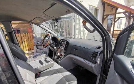 Hyundai Grand Starex Grand Starex I рестайлинг 2, 2010 год, 850 000 рублей, 7 фотография