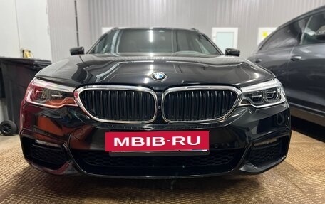 BMW 5 серия, 2019 год, 3 800 000 рублей, 2 фотография