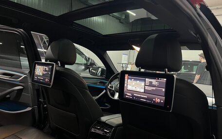 BMW 5 серия, 2019 год, 3 800 000 рублей, 21 фотография