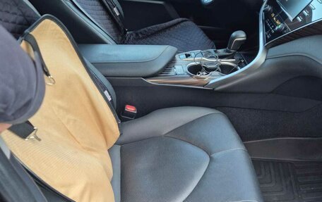 Toyota Camry, 2018 год, 2 500 000 рублей, 8 фотография