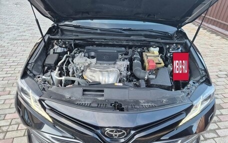Toyota Camry, 2018 год, 2 500 000 рублей, 11 фотография