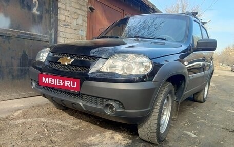 Chevrolet Niva I рестайлинг, 2018 год, 800 000 рублей, 4 фотография