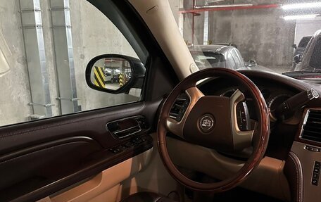Cadillac Escalade III, 2011 год, 2 100 000 рублей, 5 фотография