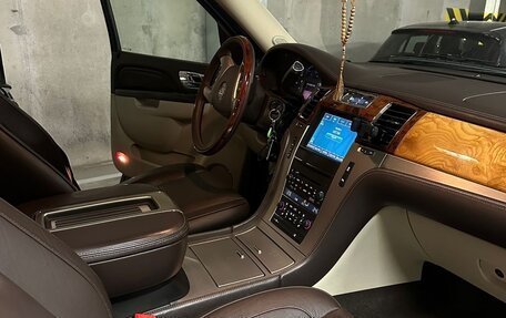 Cadillac Escalade III, 2011 год, 2 100 000 рублей, 14 фотография