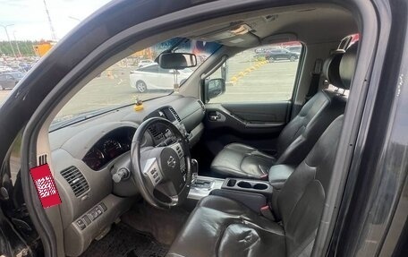 Nissan Navara (Frontier), 2010 год, 1 550 000 рублей, 11 фотография