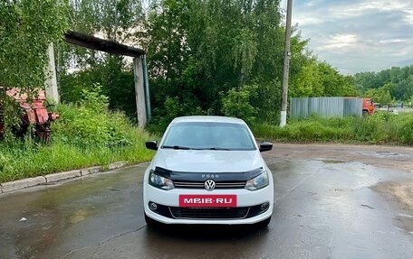 Volkswagen Polo VI (EU Market), 2014 год, 820 000 рублей, 2 фотография