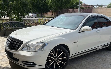 Mercedes-Benz S-Класс, 2007 год, 1 300 000 рублей, 8 фотография
