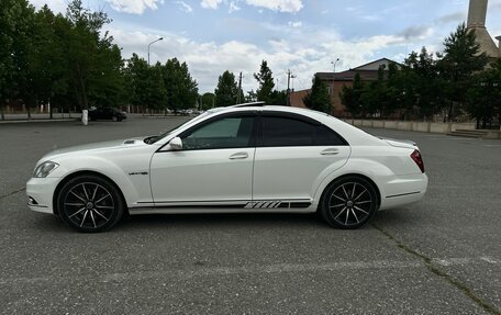 Mercedes-Benz S-Класс, 2007 год, 1 300 000 рублей, 3 фотография