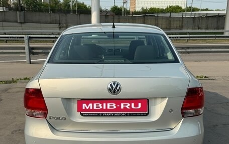 Volkswagen Polo VI (EU Market), 2011 год, 1 400 000 рублей, 7 фотография