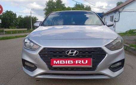 Hyundai Solaris II рестайлинг, 2018 год, 1 200 000 рублей, 2 фотография