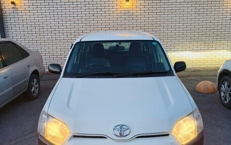 Toyota Probox I, 2017 год, 900 000 рублей, 1 фотография