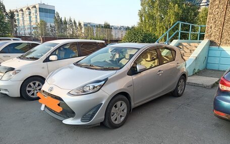 Toyota Aqua I, 2019 год, 1 050 000 рублей, 3 фотография