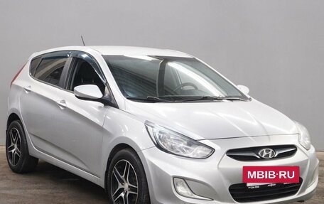 Hyundai Solaris II рестайлинг, 2012 год, 790 000 рублей, 3 фотография