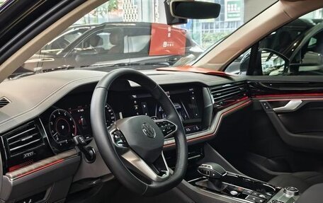 Volkswagen Touareg III, 2022 год, 5 680 887 рублей, 8 фотография