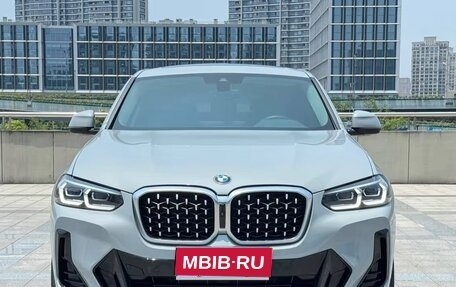 BMW X4, 2022 год, 5 600 000 рублей, 1 фотография