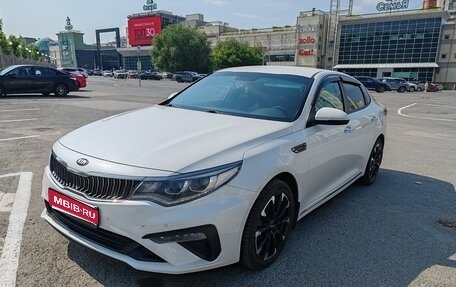 KIA Optima IV, 2018 год, 2 350 000 рублей, 1 фотография