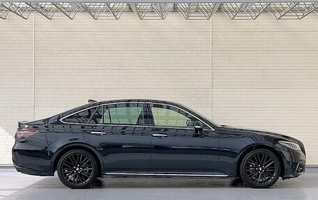Toyota Crown, 2022 год, 2 627 000 рублей, 9 фотография