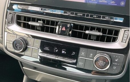 Toyota Crown, 2022 год, 2 627 000 рублей, 29 фотография