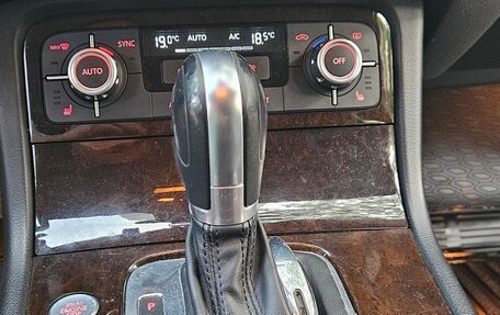 Volkswagen Touareg III, 2014 год, 2 199 999 рублей, 3 фотография