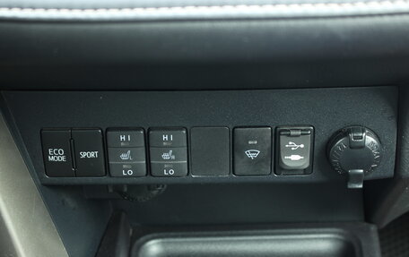 Toyota RAV4, 2014 год, 2 080 000 рублей, 10 фотография