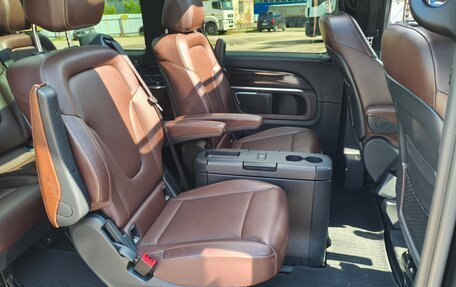 Mercedes-Benz V-Класс, 2017 год, 5 320 000 рублей, 13 фотография