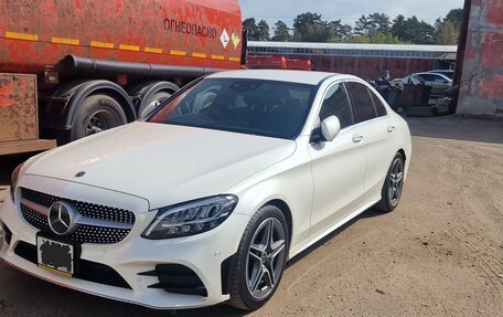 Mercedes-Benz C-Класс, 2019 год, 2 999 999 рублей, 3 фотография