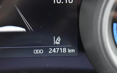 Toyota Yaris, 2022 год, 1 482 000 рублей, 16 фотография
