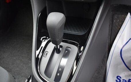 Toyota Yaris, 2022 год, 1 482 000 рублей, 20 фотография