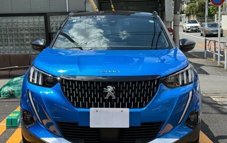 Peugeot 2008 II, 2022 год, 1 180 000 рублей, 2 фотография