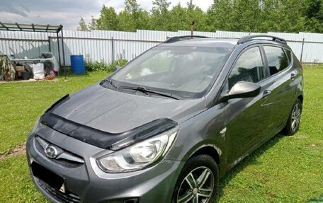 Hyundai Solaris II рестайлинг, 2011 год, 580 000 рублей, 6 фотография