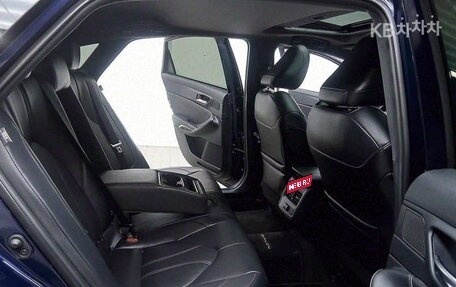 Toyota Avalon, 2022 год, 3 260 000 рублей, 10 фотография