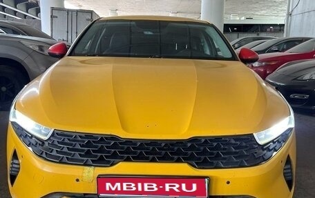 KIA K5, 2021 год, 1 750 000 рублей, 1 фотография