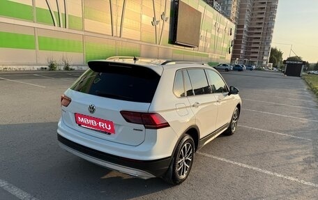 Volkswagen Tiguan II, 2019 год, 3 000 000 рублей, 6 фотография