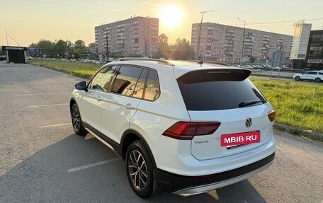 Volkswagen Tiguan II, 2019 год, 3 000 000 рублей, 5 фотография