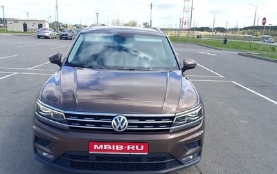 Volkswagen Tiguan II, 2017 год, 2 200 000 рублей, 1 фотография